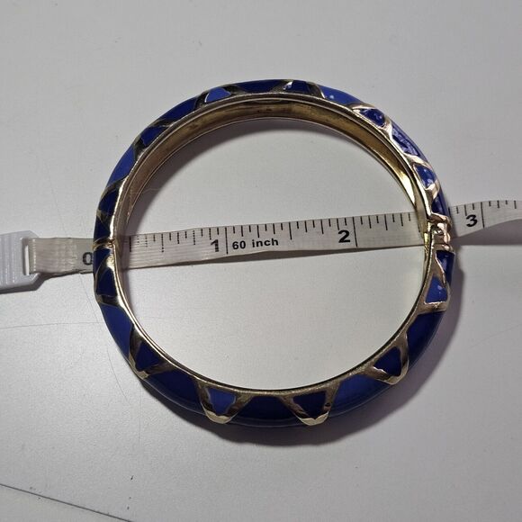 Gold Tone Shades Of Blue Enamel Hinged Bangle Bracelet - Picture 5 of 11